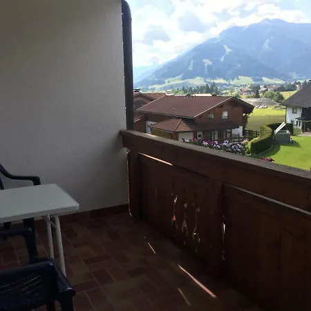 Gastehaus Reichle Guest house Tannheim
