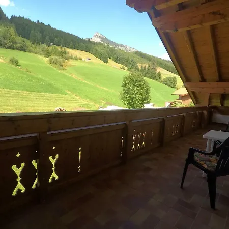Gastehaus Reichle Guest house Tannheim
